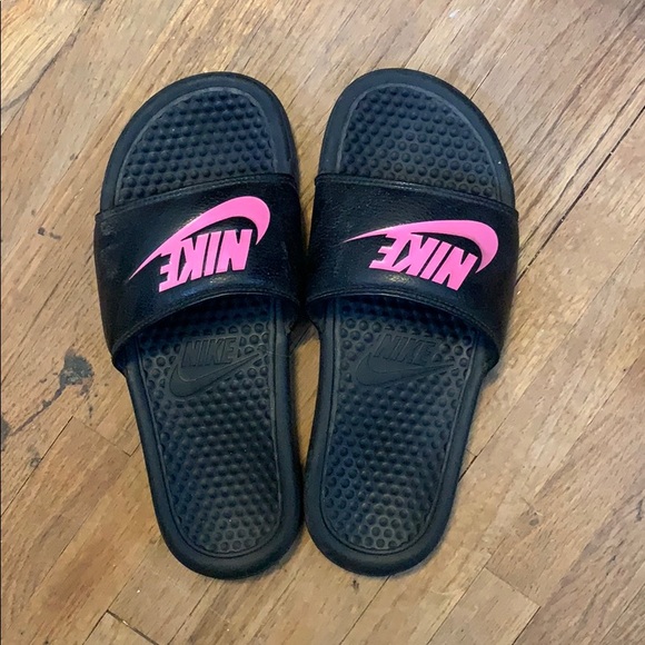 Nike slides - Picture 2 of 2